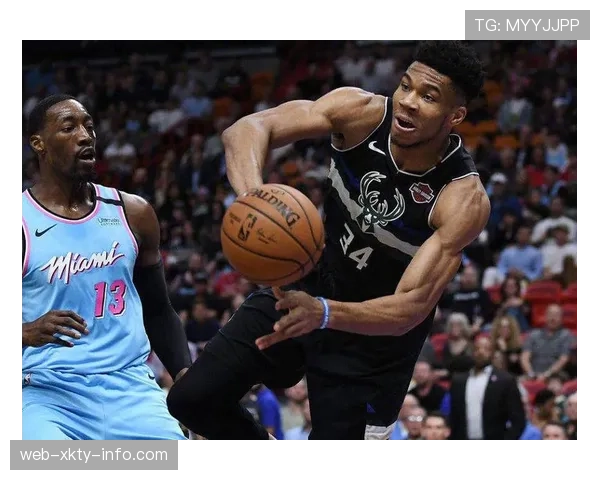 掌握防守三秒违例规则要点，轻松判定NBA与国际篮球区别